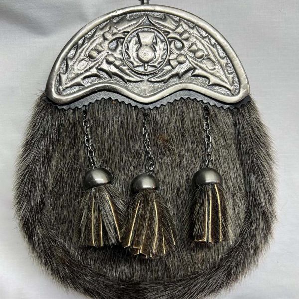 Antique Silver Thistle Cantle Scottish Full Dress Fur Kilt Sporran Manufacturers, Suppliers in David