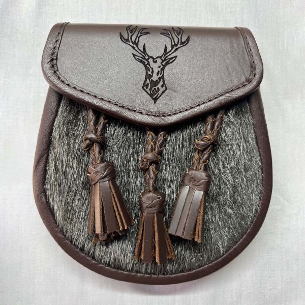 Handcrafted Stag Head Leather and Fur Scottish Sporran Kilt Pouch Manufacturers, Suppliers in David